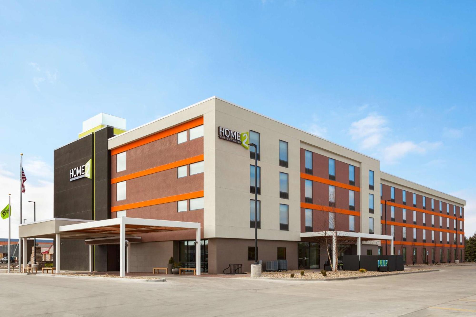 Home2 Suites By Hilton Champaign/Urbana Exterior photo